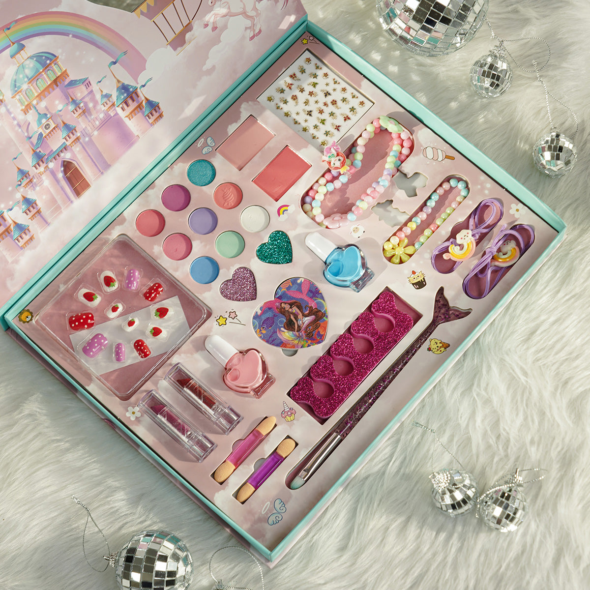 28 Pcs Makeup And Accessories Hamper