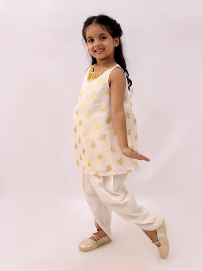 Off White Kurta and Dhoti Set For Girls