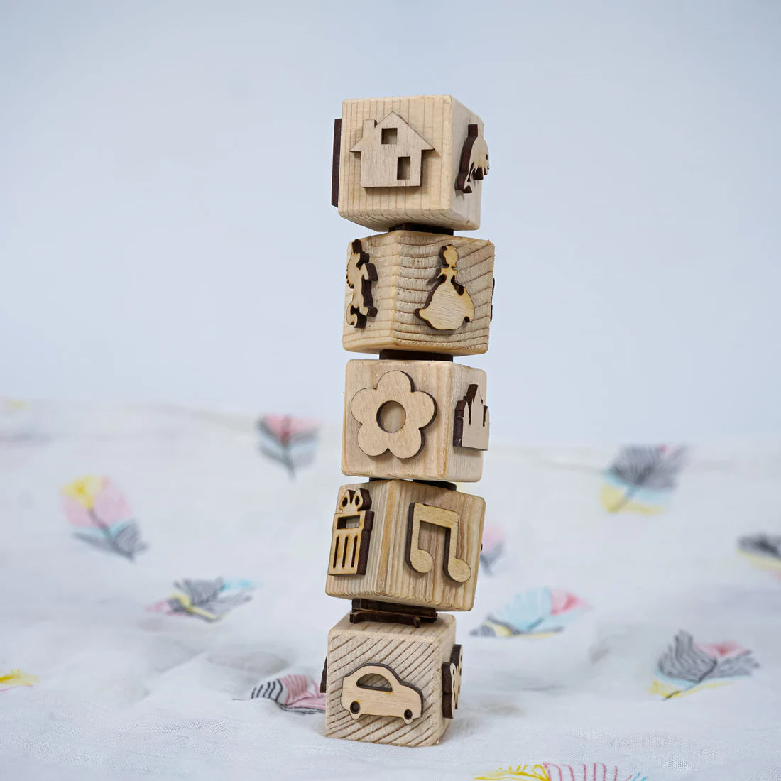 Moontoys Wooden Stamp Dice Set – 6-Sided Stamp Blocks