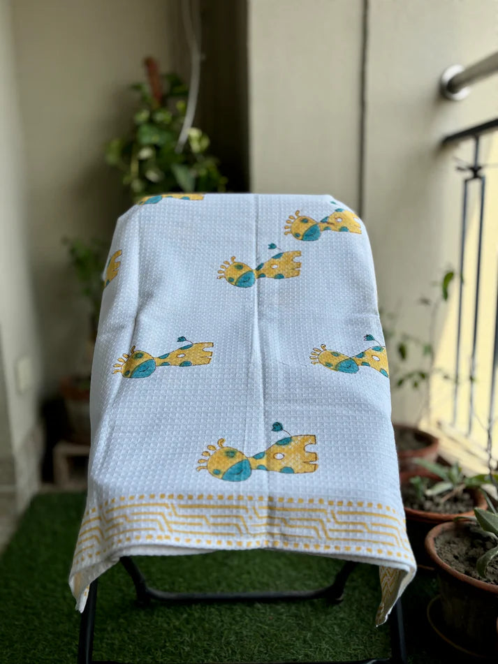 Giraffe Towels+Crab Goggles+Pink Fish Cap Combo